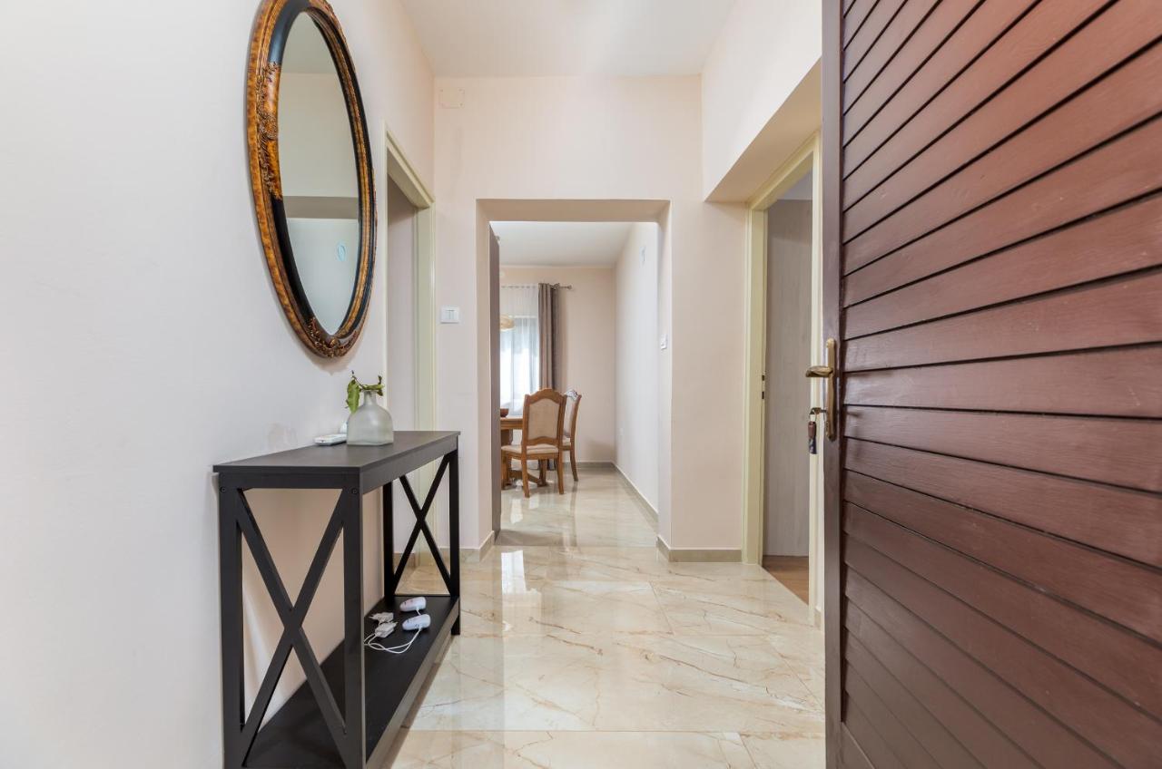 Apartman Darija วอดิยัน ภายนอก รูปภาพ